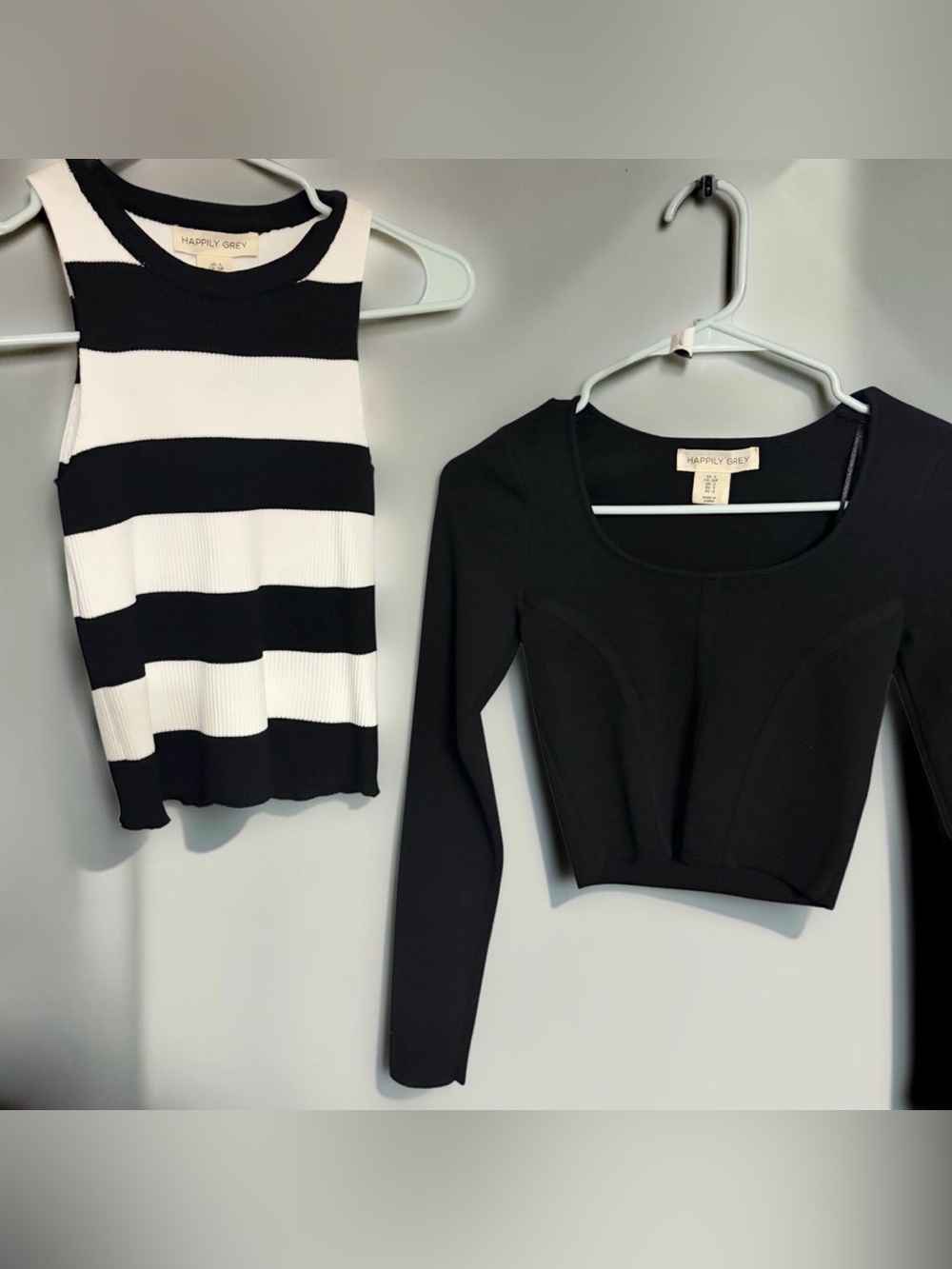 Black Long Sleeve Contour Crop Top and Striped High Neck Tank Top Bundle Small